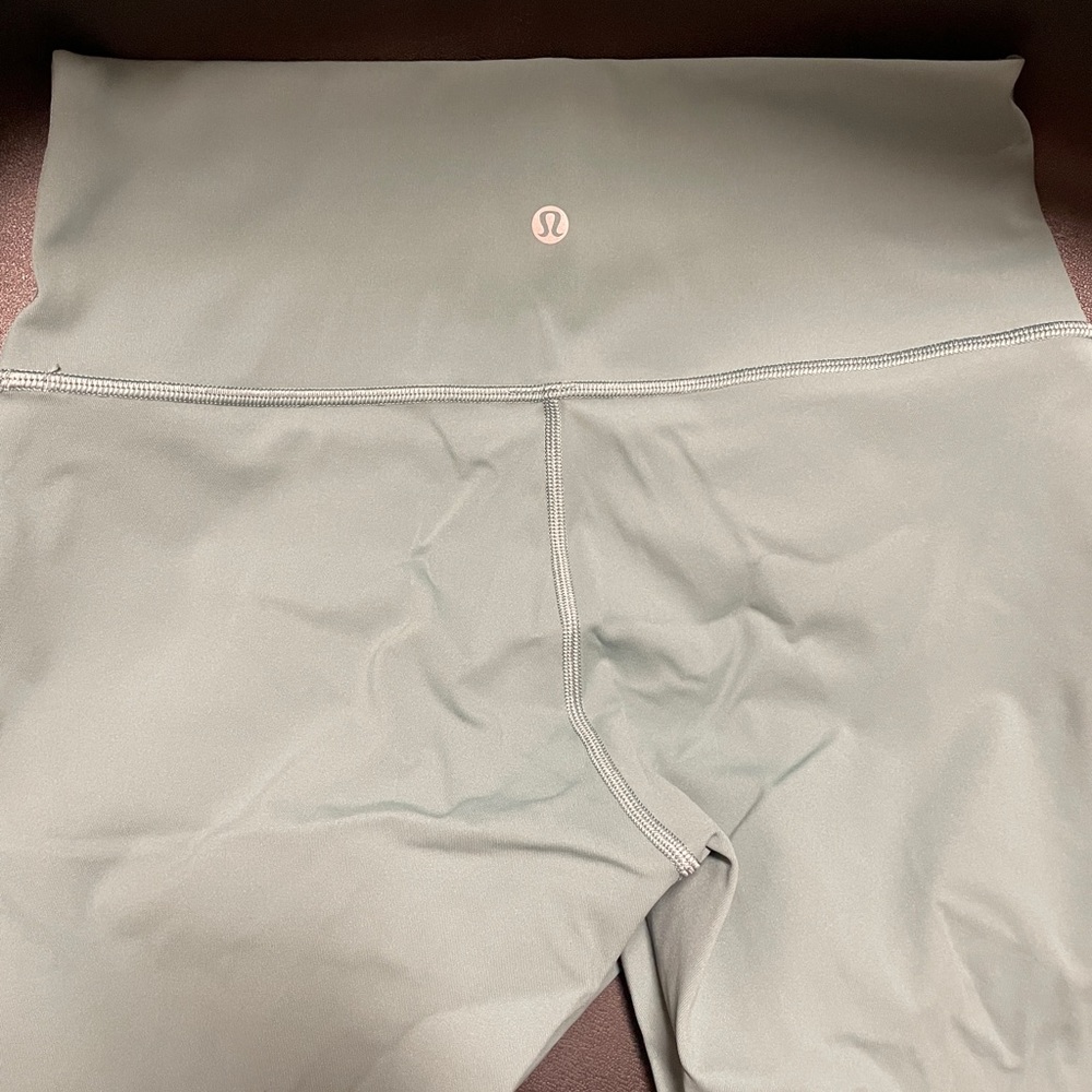 Lululemon Tidewater Teal Wunder Under Legging